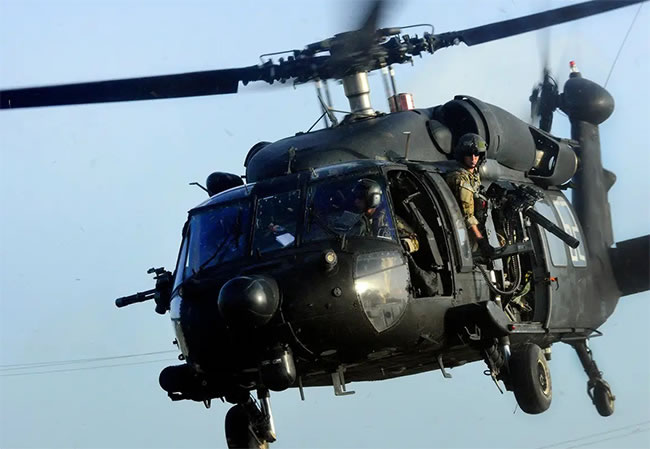 UH-60 BlackhawkL